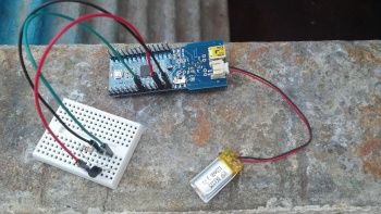 И еще один цифровой термометр на Arduino. Беспроводной